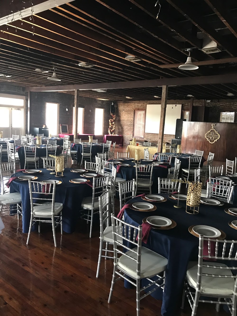 Carmine’s Restaurant & Bar – Ybor