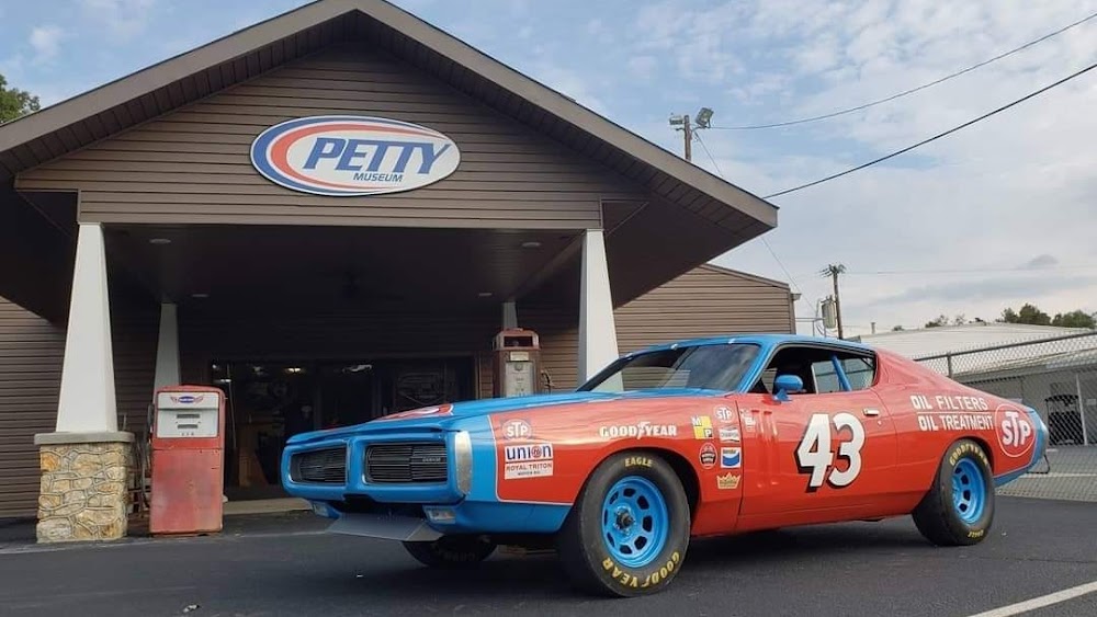 Eric Warren Artistry