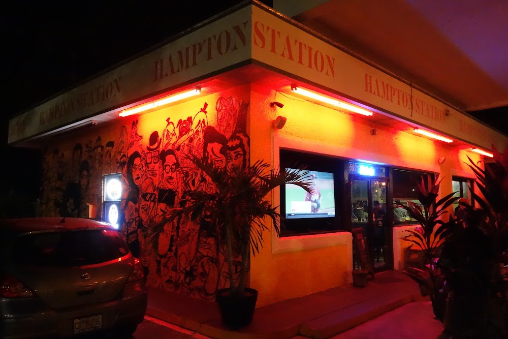 Hampton Station Pizzeria