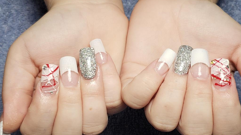 Manhattan Nail Salon