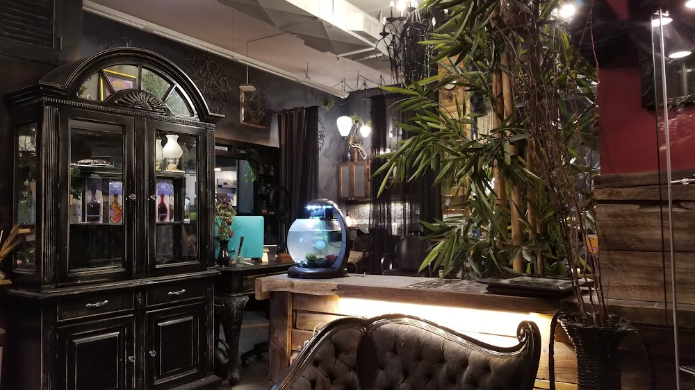 Metamorphys Beauty Lounge