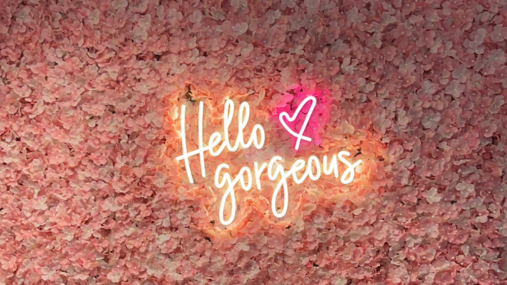 Natural Nails & Day Spa