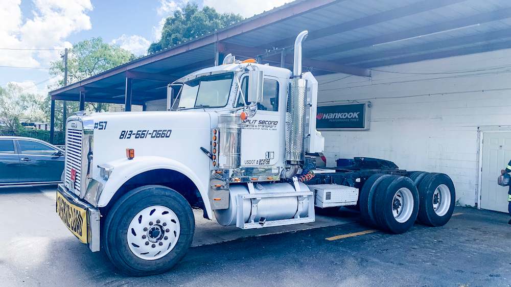 Split Second Towing & Transport